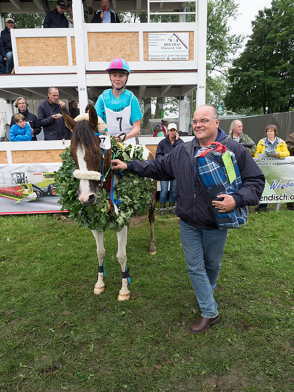 Nazar (Fe Marquard, Besitzer: Fe Marquard)